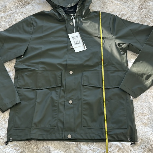 Rains Unisex Waterproof Short Jacket in Green Size S - Picture 7 of 10
